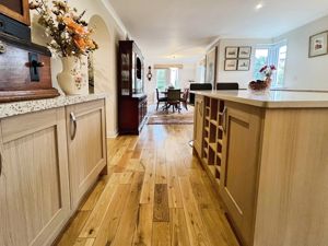 Photo 18- click for photo gallery